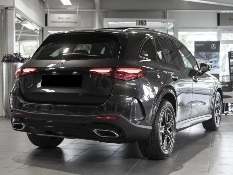 Mercedes-Benz GLC 220 d 4Matic =AMG= Night Package/Panorama  Image 2