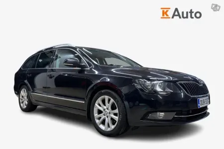 Skoda Superb Combi 2,0 TDI 170 Ambition DSG Autom. *Vetokoukku / Navi / Vakkari / Kessy / Moottorinlämmitin*